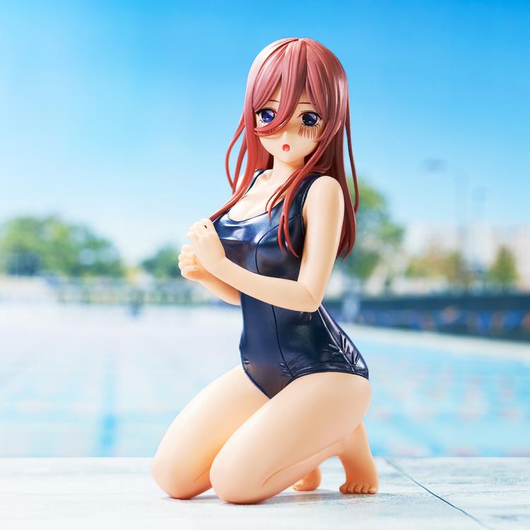 The Quintessential Quintuplets Celestial Vivi Miku Nakano (School Style Ver.)