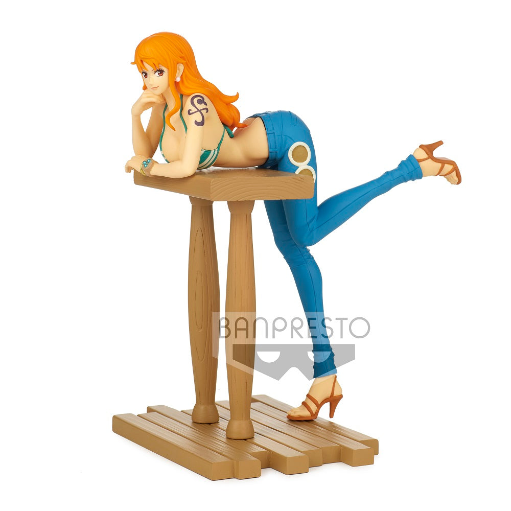 One Piece - Nami Grandline Journey Figure