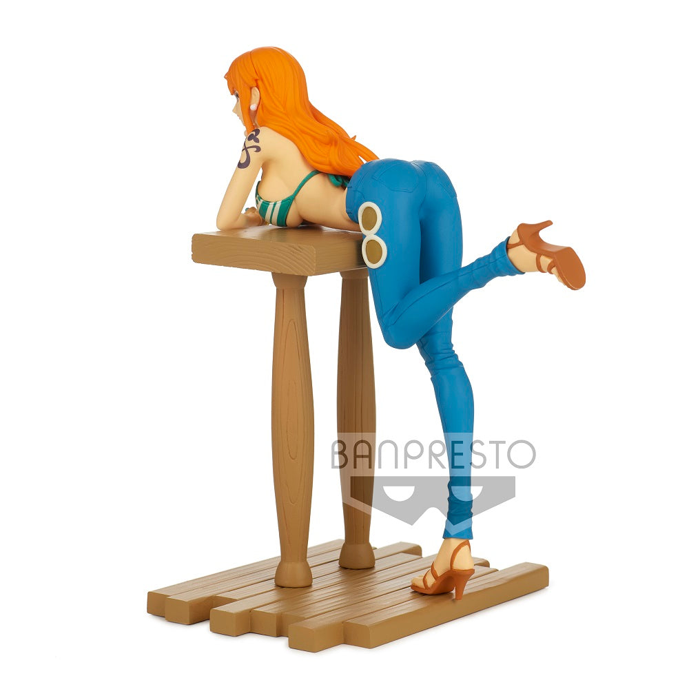 One Piece - Nami Grandline Journey Figure
