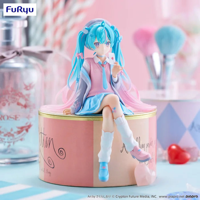 Hatsune Miku: Love Blazer Ver. Noodle Stopper Figure